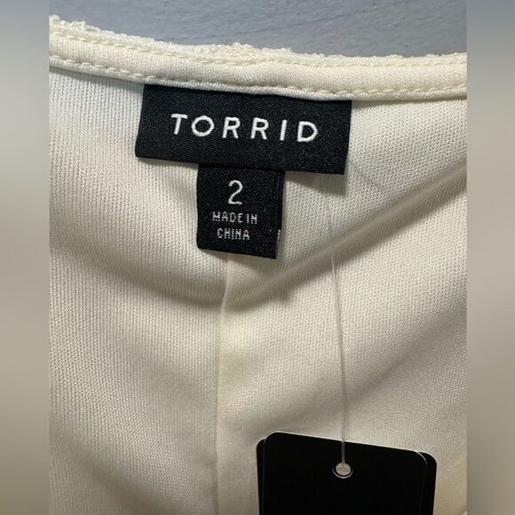 NWT Mini Lace Wrap Dress size 2 - Picture 16 of 16